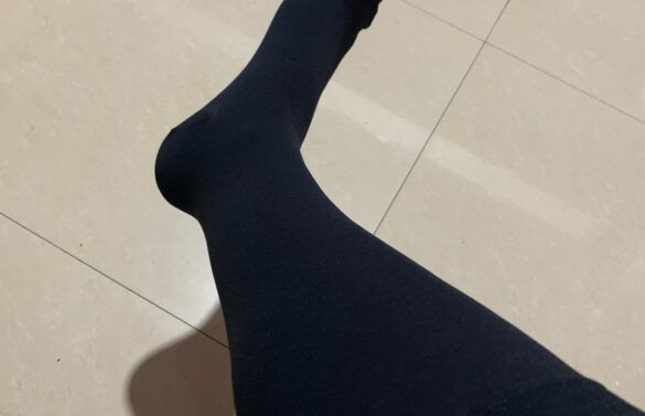 20-30 mmHg Men Knee High Closed Toe Compression Socks photo review
