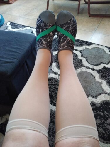 15-20 mmHg Women Calf Sleeve Compression Socks photo review