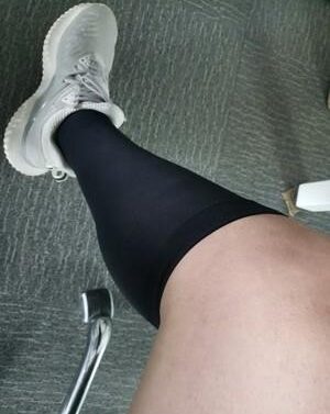 15-20 mmHg Men Calf Sleeve Compression Socks photo review