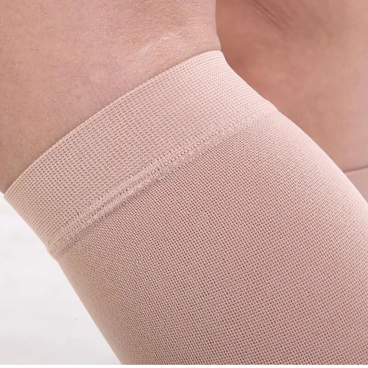 Varcoh ® 15-20 mmHg Men Calf Sleeve Compression Socks Beige